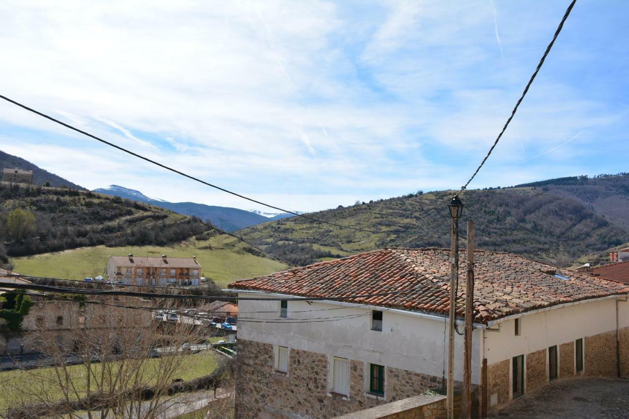Posada Hoyos De Iregua Villoslada de Cameros Esterno foto